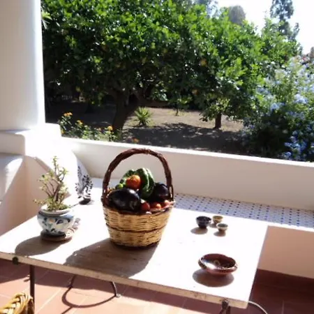 Valle Canale Villa Marina (Lipari)