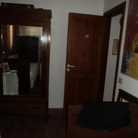 Valle Canale Marina (Lipari)