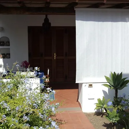 Valle Canale One Bedroom And Grande Two Bedrooms Lipari (Isola Lipari)