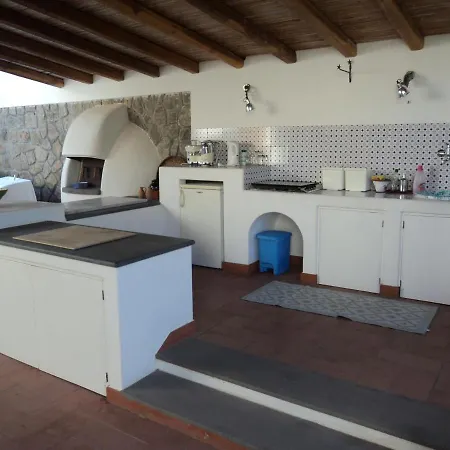 Valle Canale One Bedroom And Grande Two Bedrooms Villa Lipari (Isola Lipari)