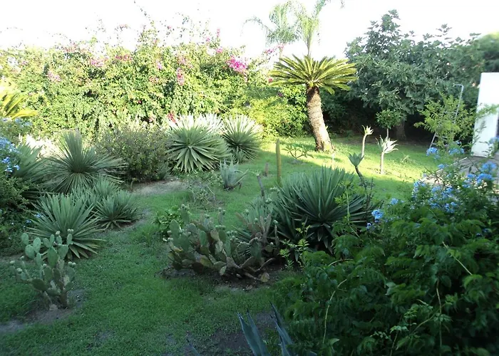 Villa Valle Canale Marina (Lipari)