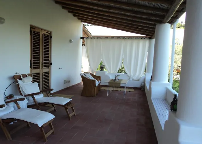 Valle Canale Marina (Lipari)